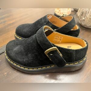 Dr. Martens Isham Desert Oasis Suede Mule black